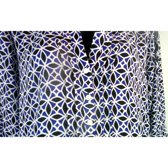 Counterparts Women's XL V-neck 1/4 Button 3/4 Bell Sleeve Blouse - Picture 4 of 9